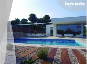 11403210_1005906409433035_315876013382965959_n-300x223