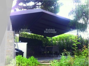 12009704_1044719042218438_3151522553567844151_n-300x223